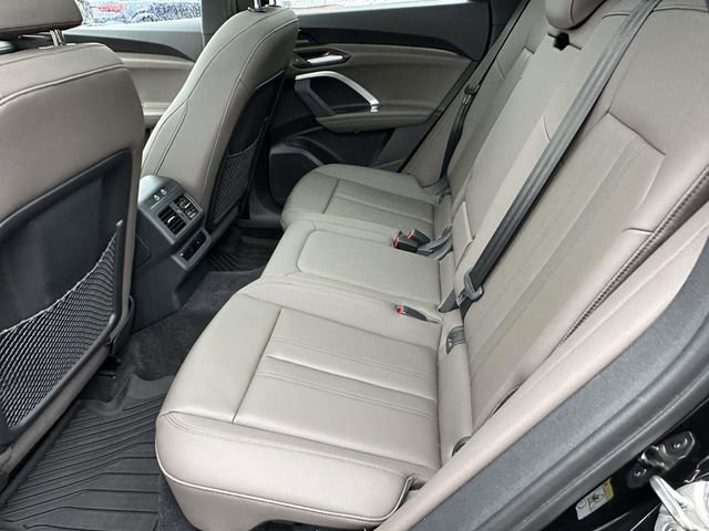 Used 2025 Audi Q5 Premium Plus w/ Premium Plus AWD/4WD image 14
