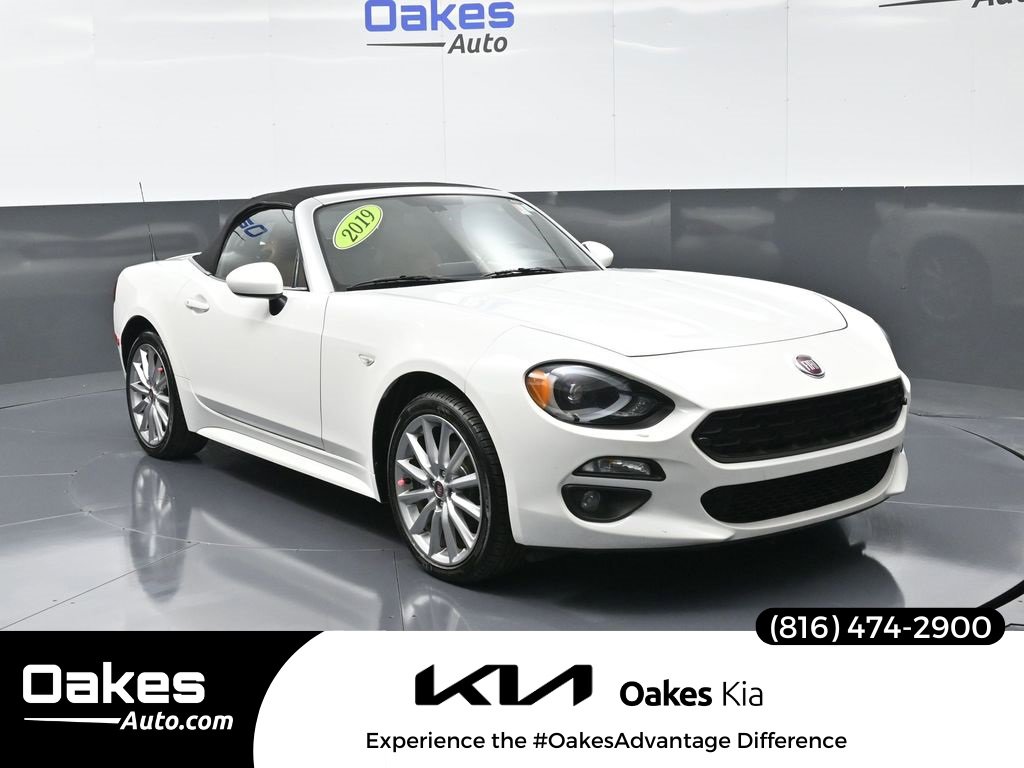 Used 2019 FIAT 124 Spider Lusso w/ Convenience Group image 1
