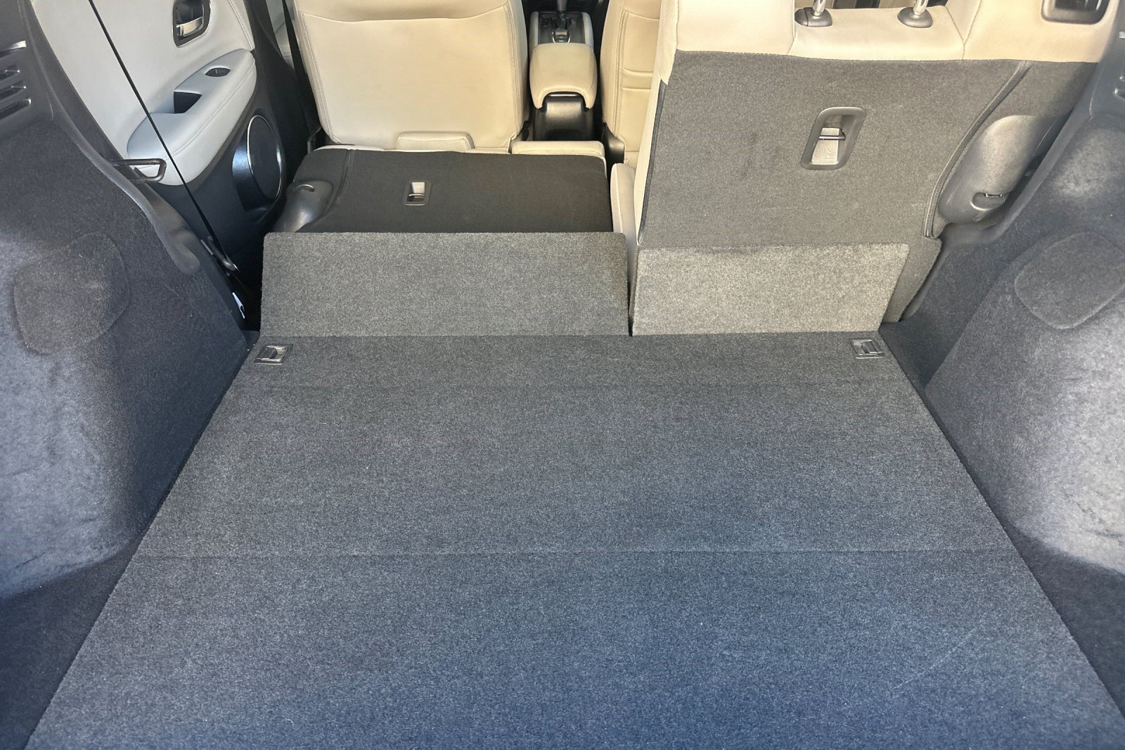 Used 2021 Honda HR-V EX-L image 33