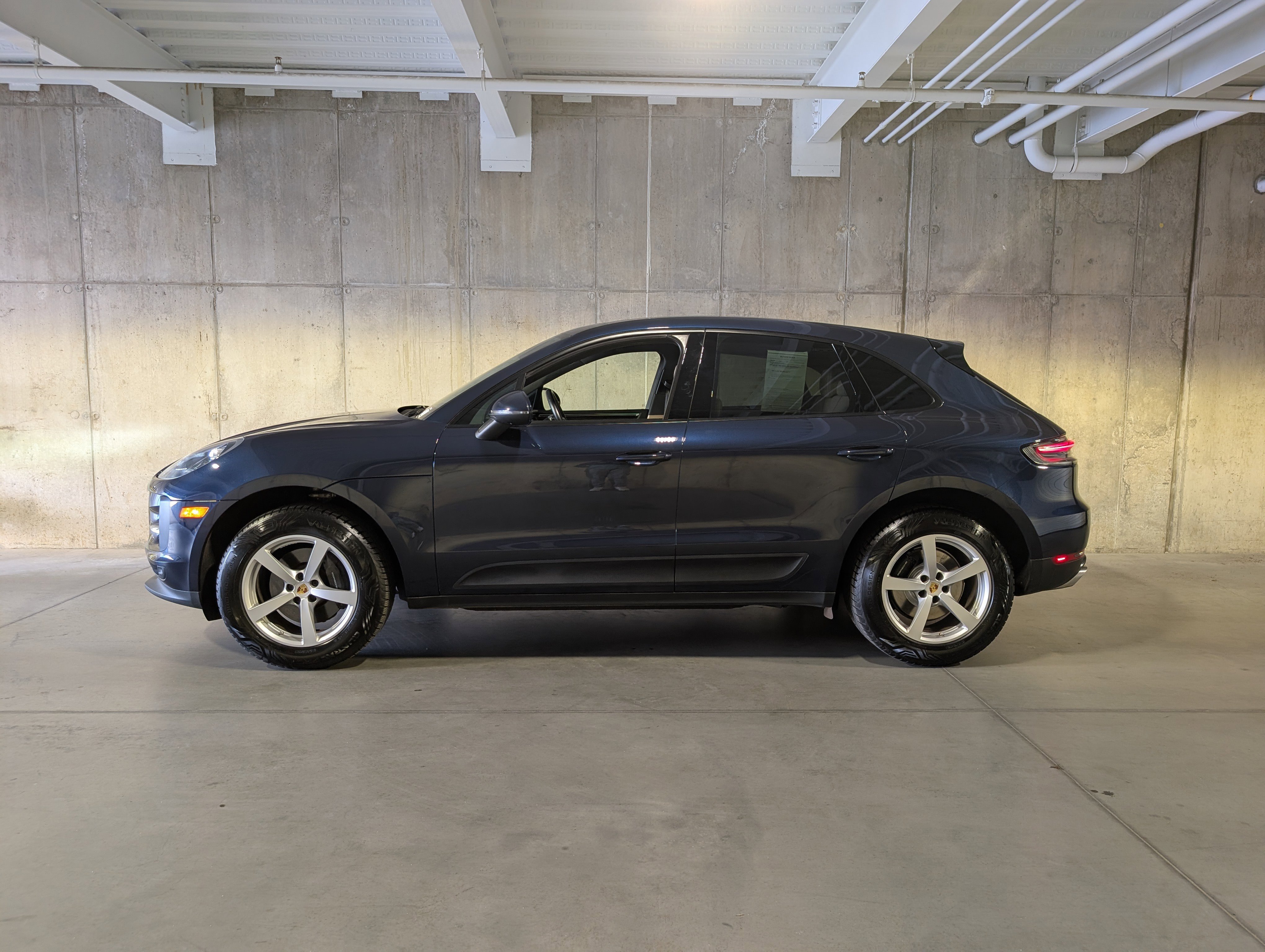 Used 2020 Porsche Macan image 2