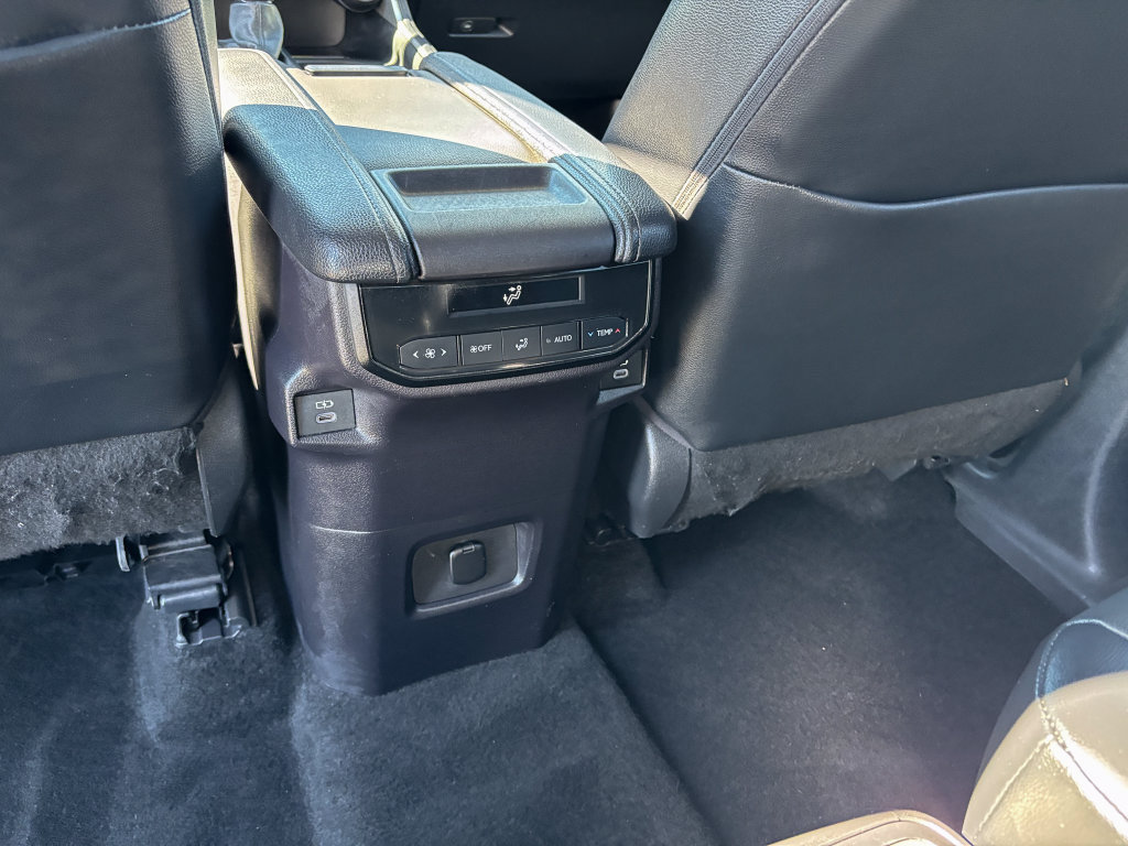 Certified 2025 Toyota Grand Highlander AWD image 47