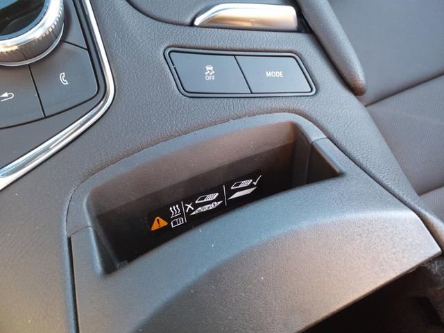 Certified 2025 Cadillac XT5 Sportv image 36