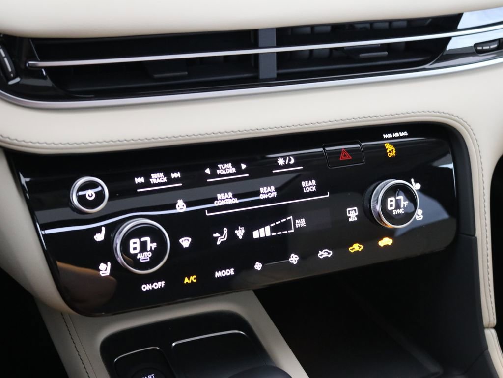 Certified 2025 INFINITI QX60 Sensory AWD/4WD image 58