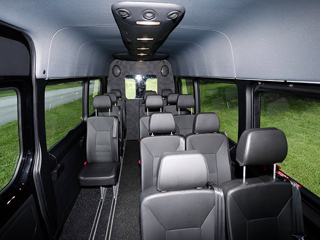 Used 2023 Mercedes-Benz Sprinter 3500 image 12