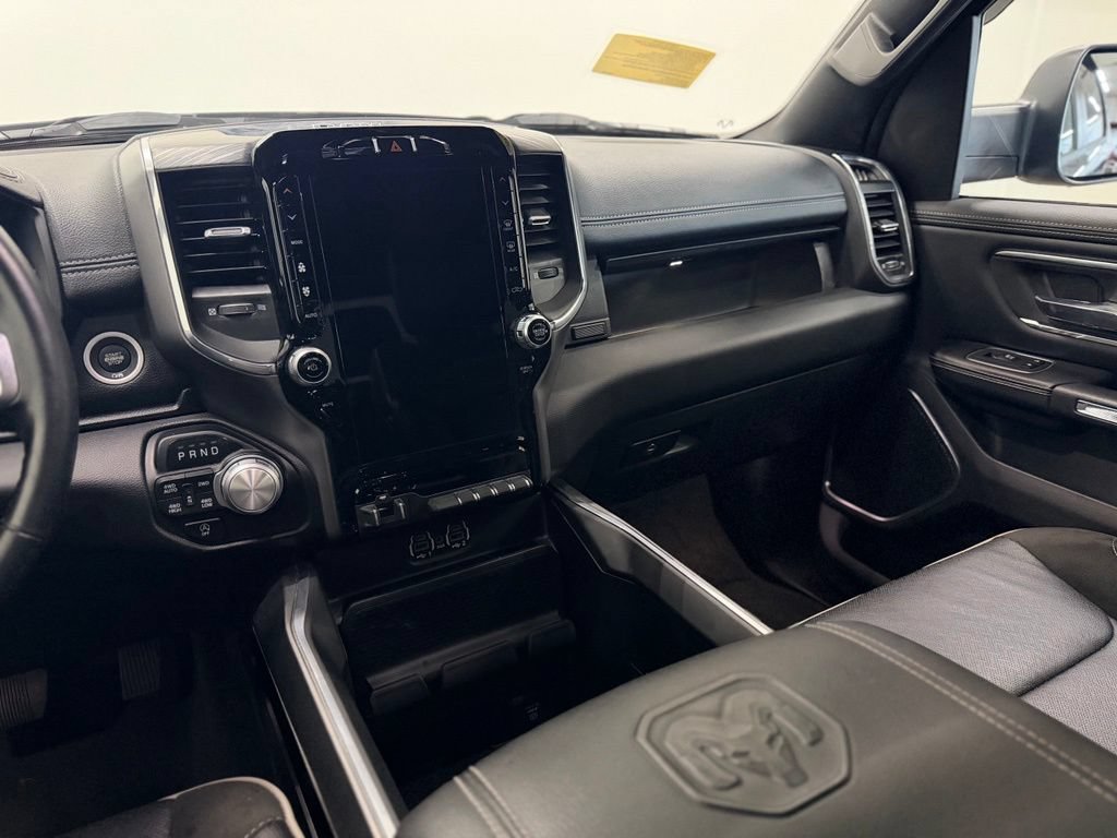 Used 2024 RAM 1500 Laramie AWD/4WD image 13