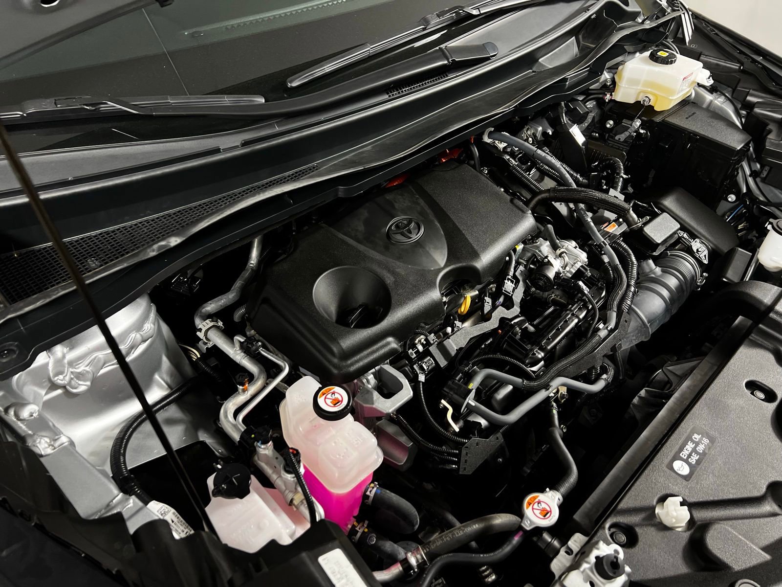 Certified 2024 Toyota Sienna XSE image 10