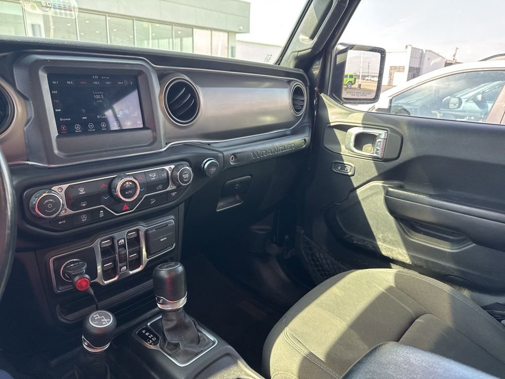 Used 2021 Jeep Wrangler Unlimited Sport image 12