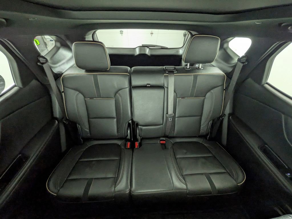 Certified 2025 Chevrolet Blazer Premier w/ Driver Confidence II Package image 32