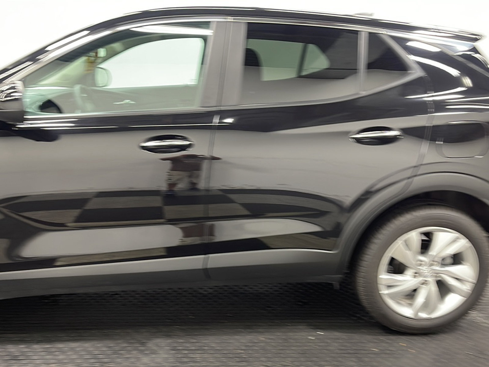 Used 2024 Buick Encore GX Preferred w/ Advanced Technology Package FWD image 14