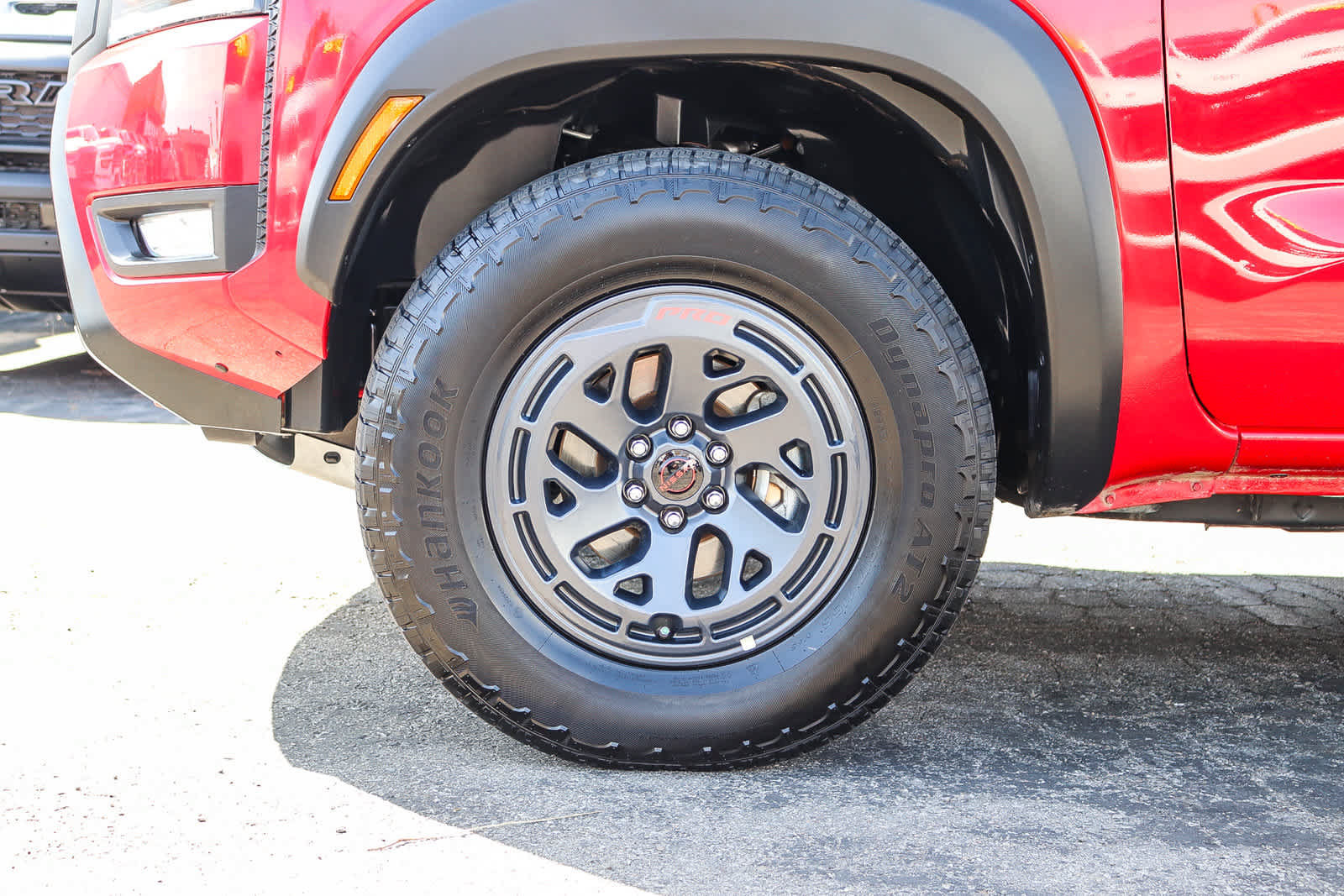 Used 2026 Nissan Frontier PRO-4X AWD/4WD image 10