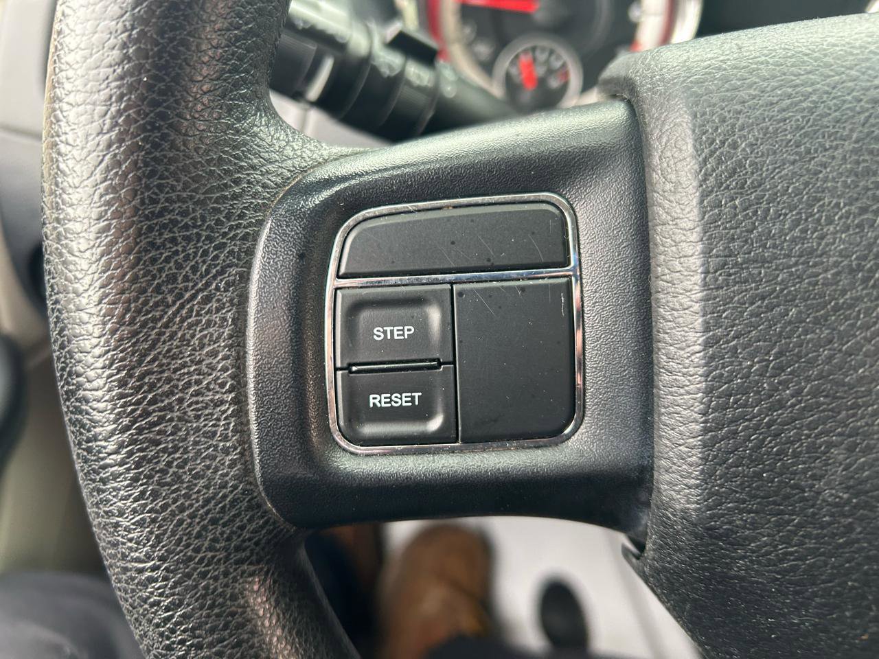 Used 2015 Dodge Grand Caravan American Value Package image 17