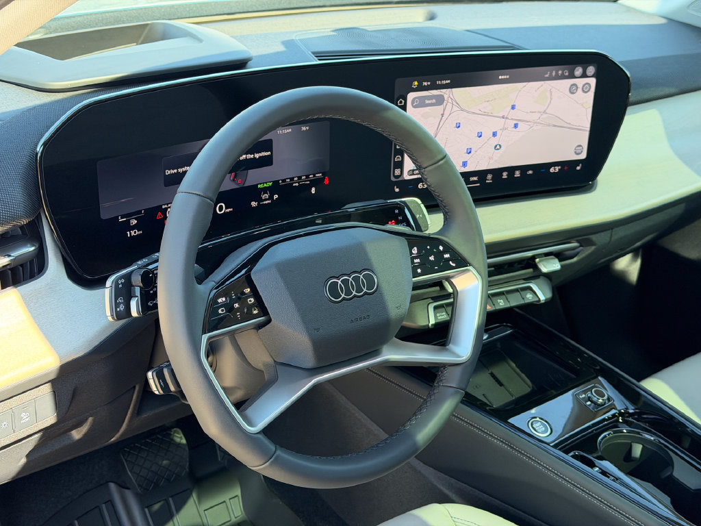 New 2026 Audi Q3 quattro 2.0T AWD/4WD image 14