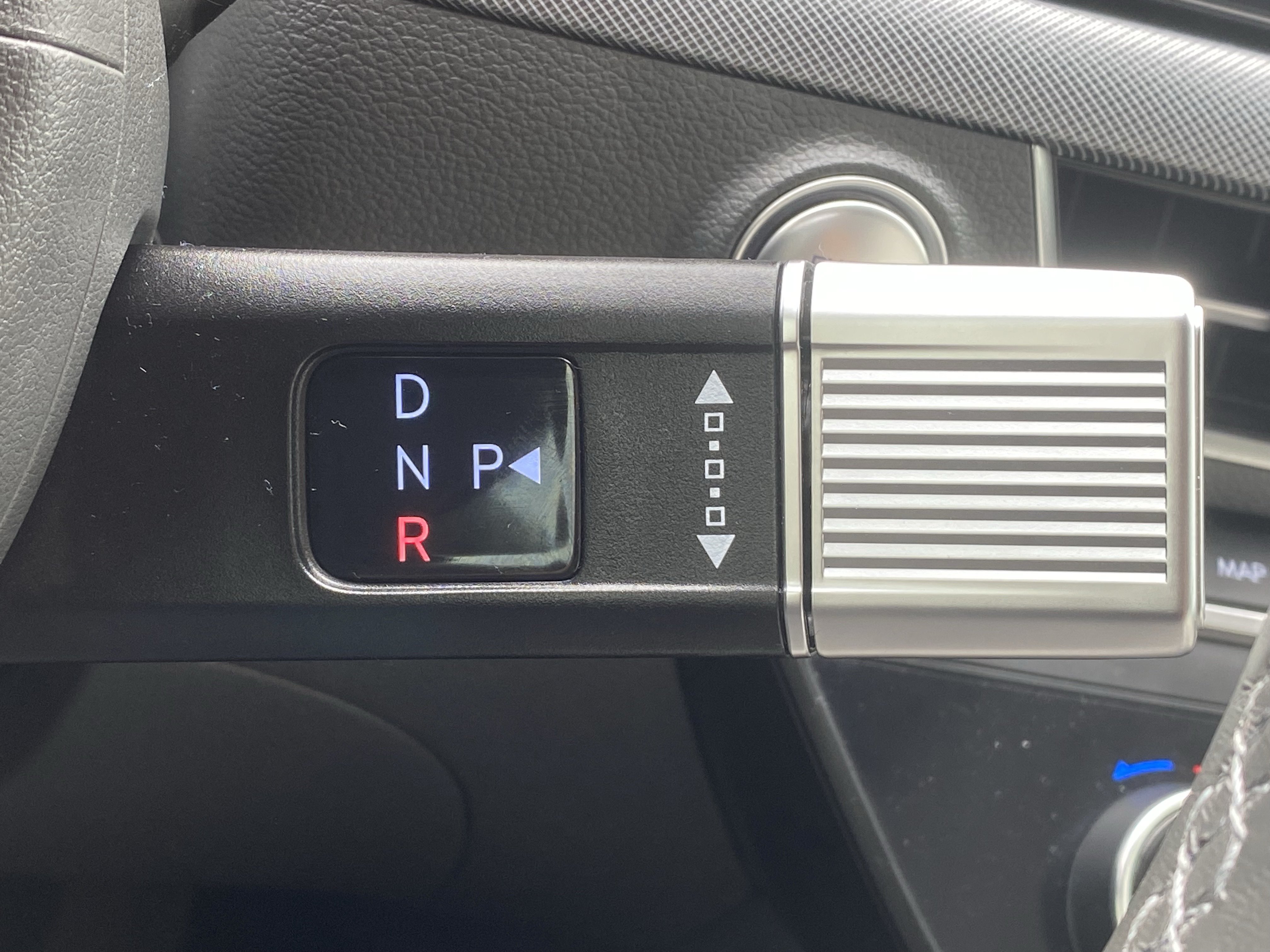 Used 2025 Hyundai Sonata SEL FWD image 30