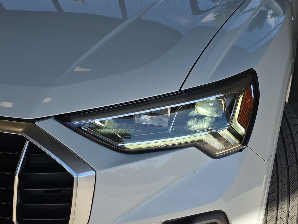 Used 2020 Audi Q3 2.0T Premium Plus w/ Premium Plus Package AWD/4WD image 30