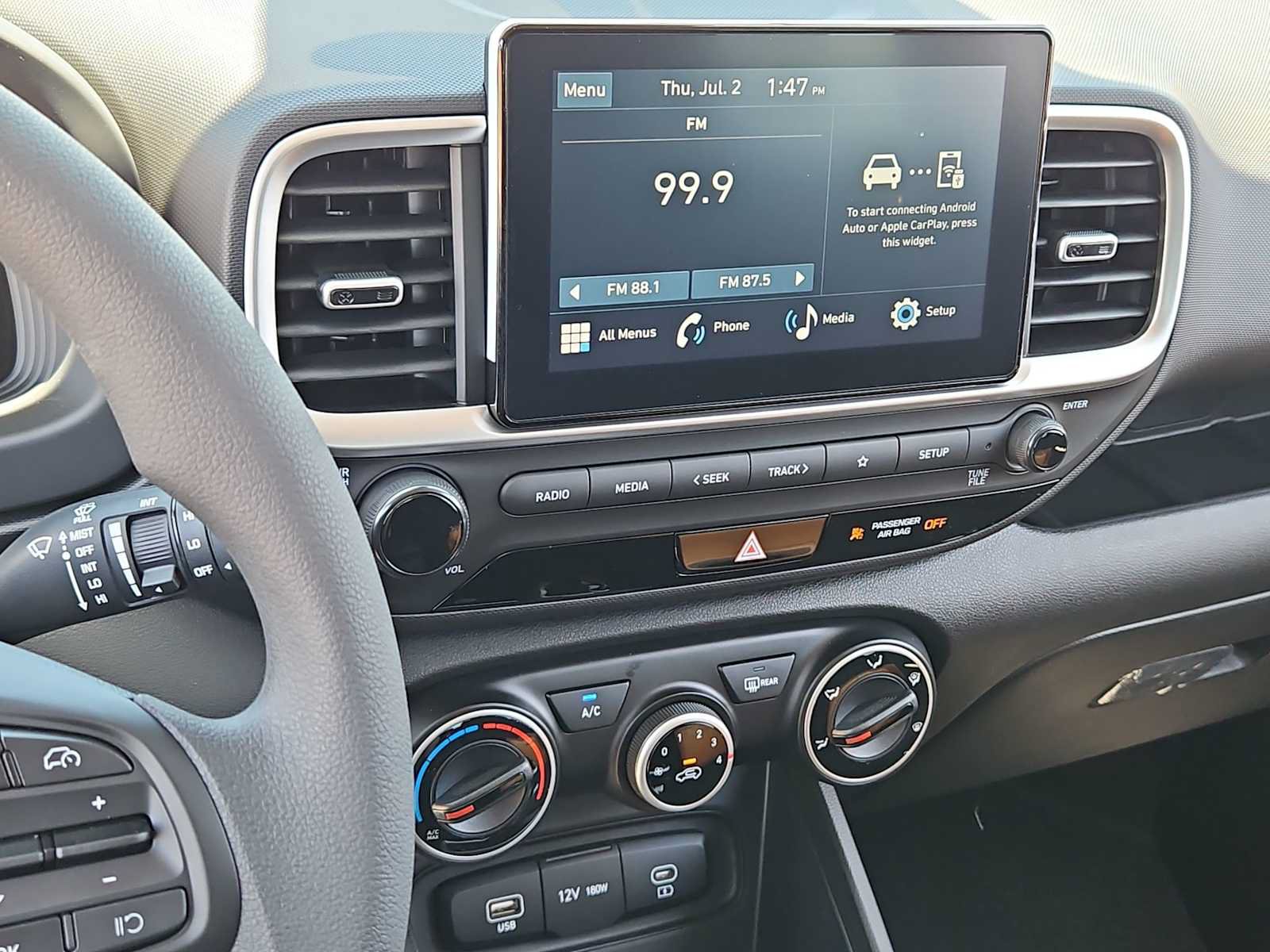 Certified 2026 Hyundai Venue SE FWD image 26