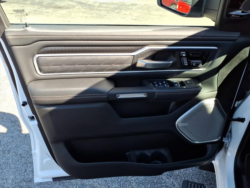 Used 2026 RAM 1500 Tungsten w/ Trailer Tow Group image 17