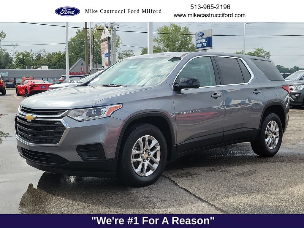 Used 2020 Chevrolet Traverse LS FWD image 1