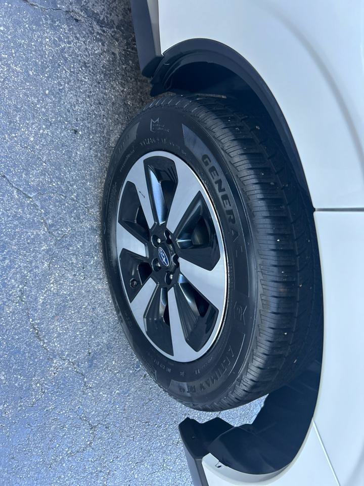 Used 2017 Subaru Forester 2.5i Premium w/ All-Weather Package AWD/4WD image 20