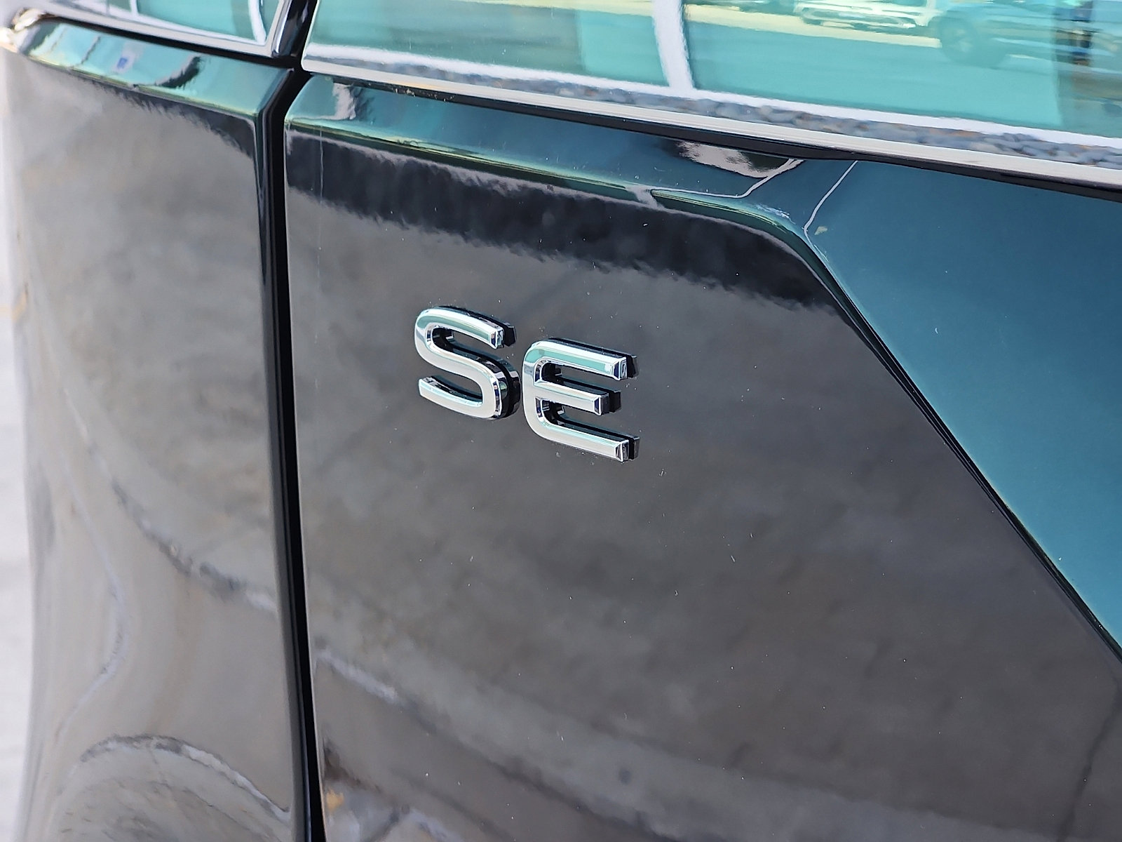 New 2026 Volkswagen Atlas SE FWD image 10