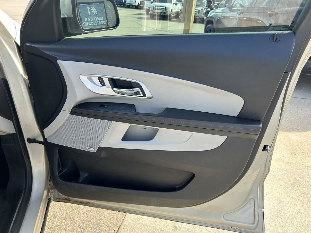 Used 2015 Chevrolet Equinox LT AWD/4WD image 16