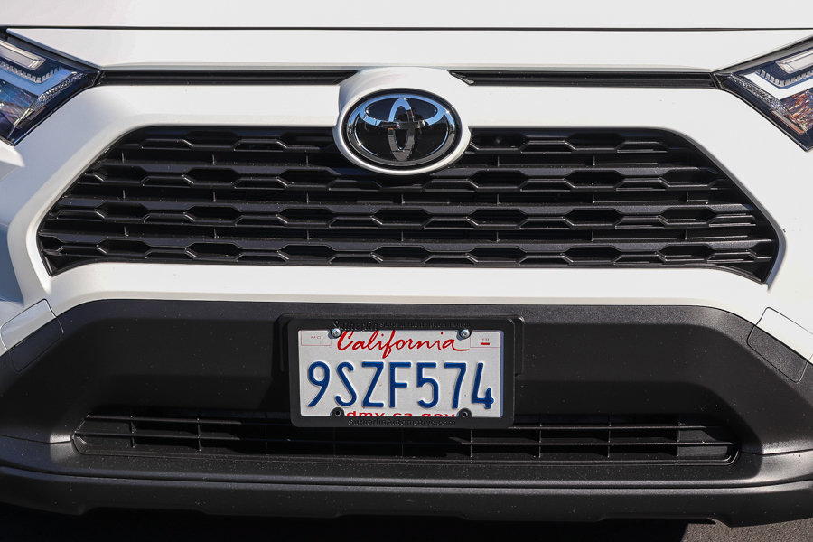 Used 2025 Toyota RAV4 LE AWD/4WD image 11