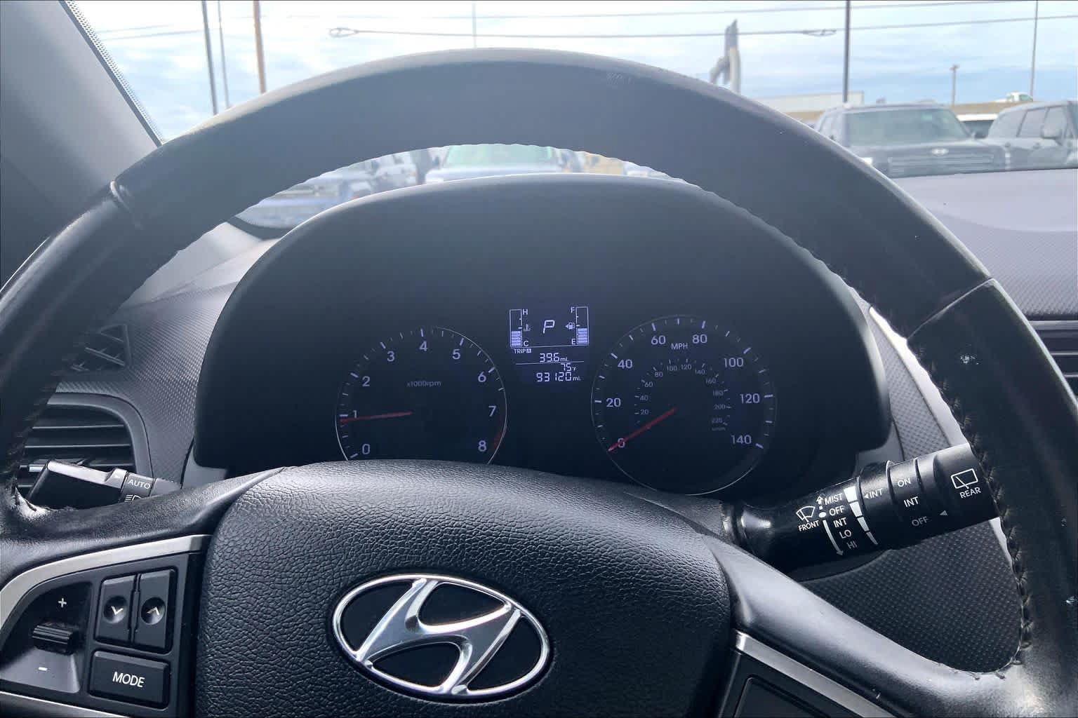 Used 2015 Hyundai Accent Sport FWD image 26
