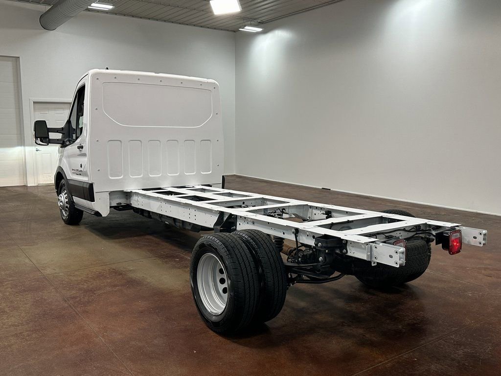 Used 2023 Ford Transit 350 DRW AWD image 29