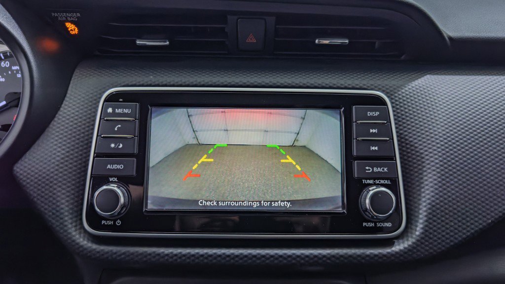 Used 2024 Nissan Kicks S image 31