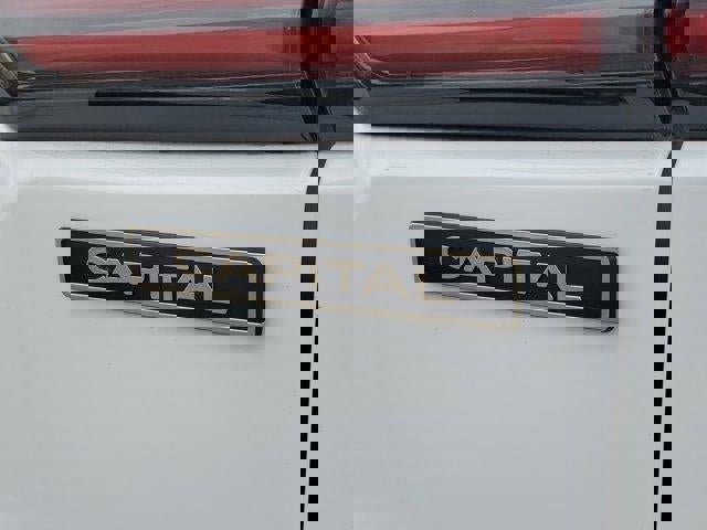 New 2025 GMC Acadia Elevation image 5