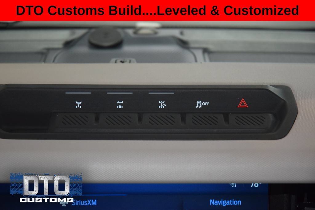 Used 2023 Ford Bronco Wildtrak AWD/4WD image 30