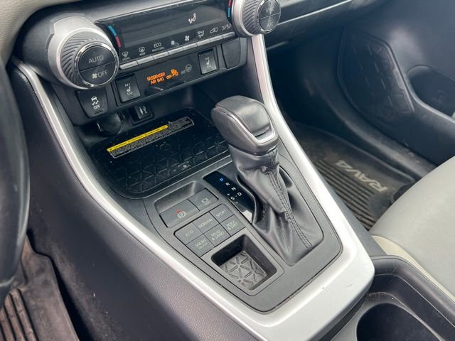 Used 2019 Toyota RAV4 XLE Premium w/ Advanced Technology Package AWD/4WD image 19