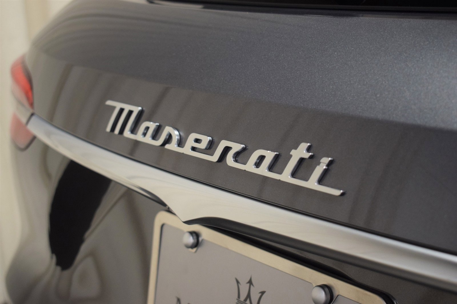 New 2024 Maserati Grecale Modena image 10