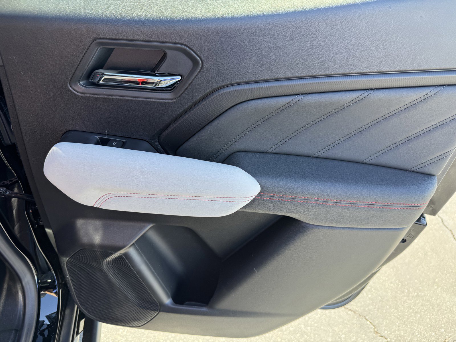 New 2026 GMC Canyon AT4X AWD/4WD image 11