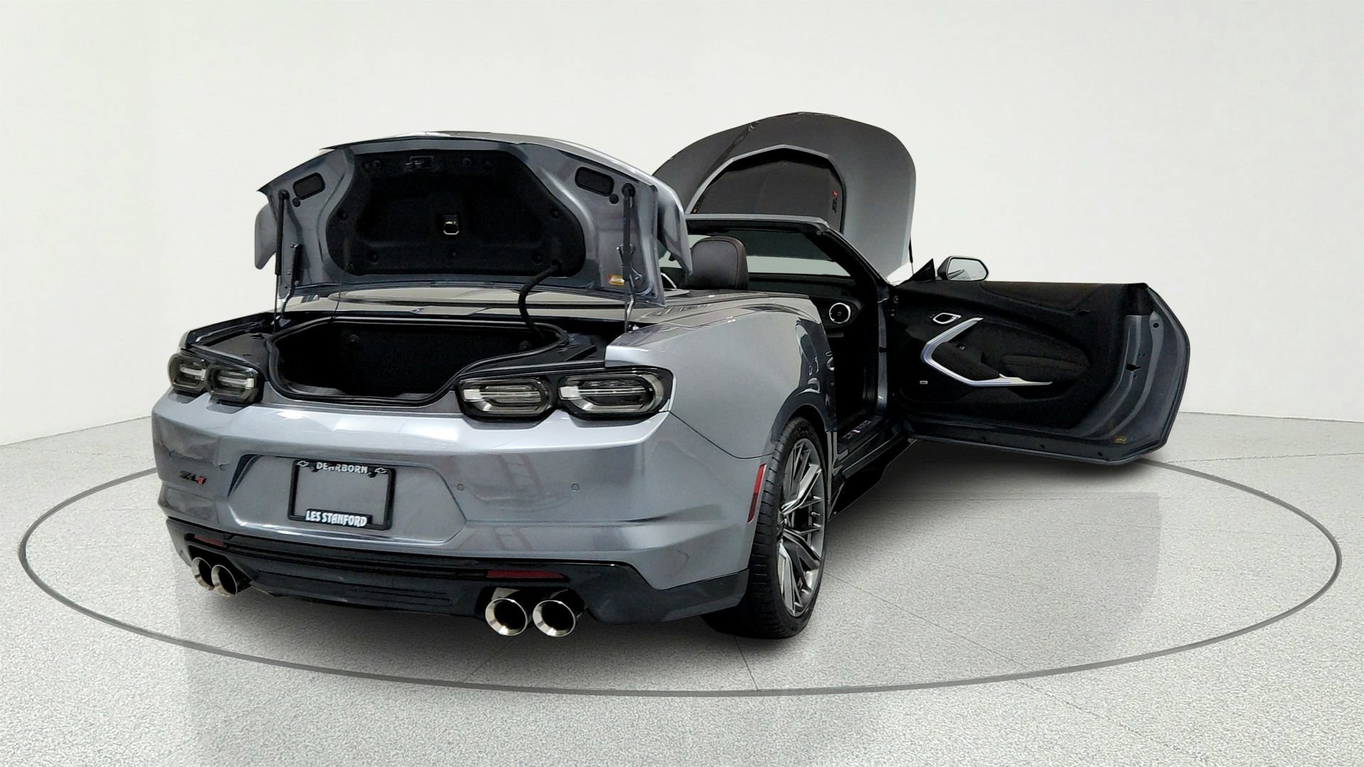 Used 2022 Chevrolet Camaro ZL1 RWD image 12