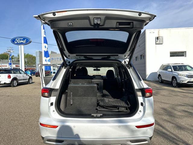 Used 2024 Mitsubishi Outlander SE AWD/4WD image 22