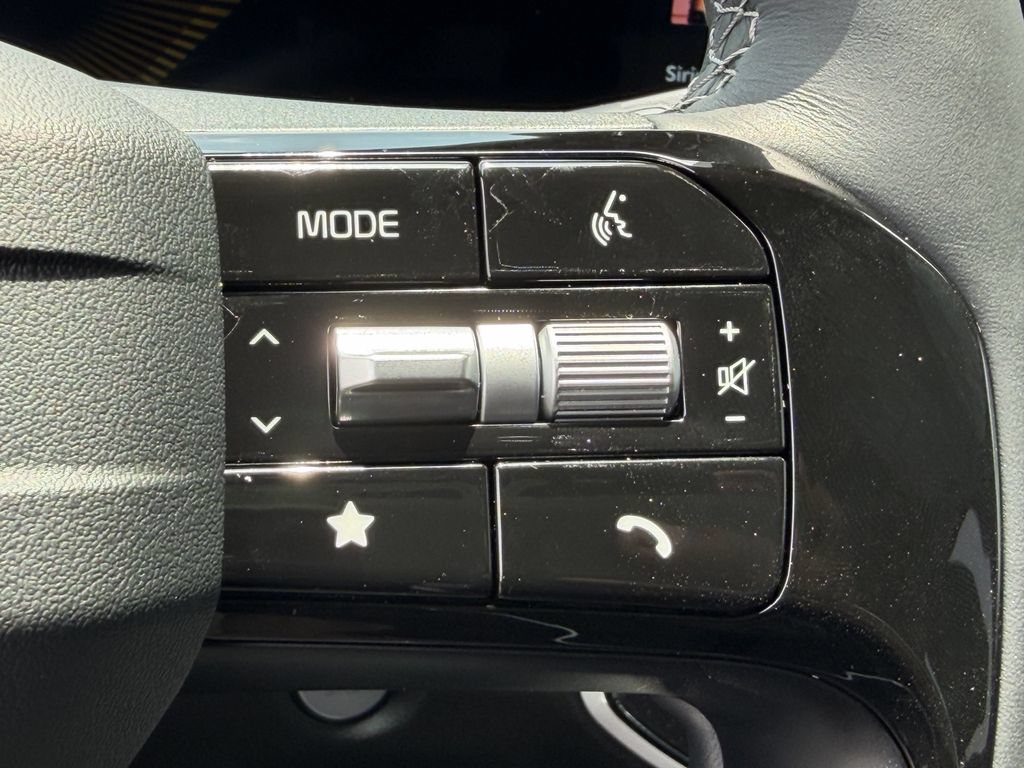 New 2026 Kia Sorento S FWD image 27