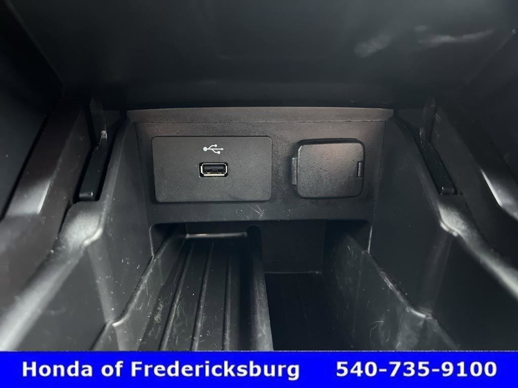 Used 2019 Ford Explorer XLT w/ Class III Trailer Tow Package image 23