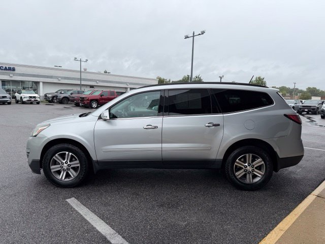 Used 2017 Chevrolet Traverse LT FWD image 30