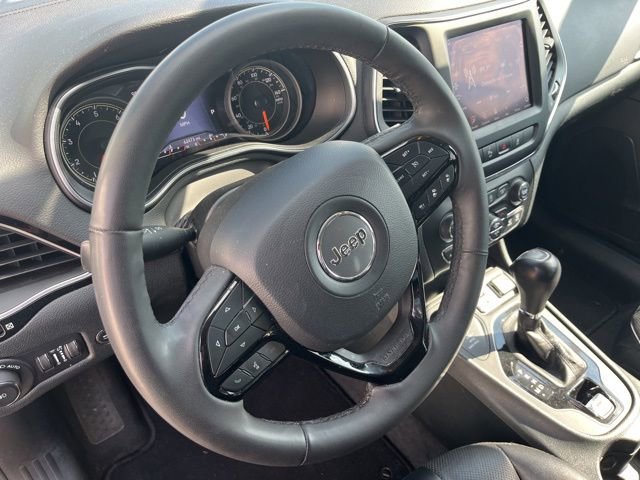 Used 2023 Jeep Cherokee Altitude Lux image 14