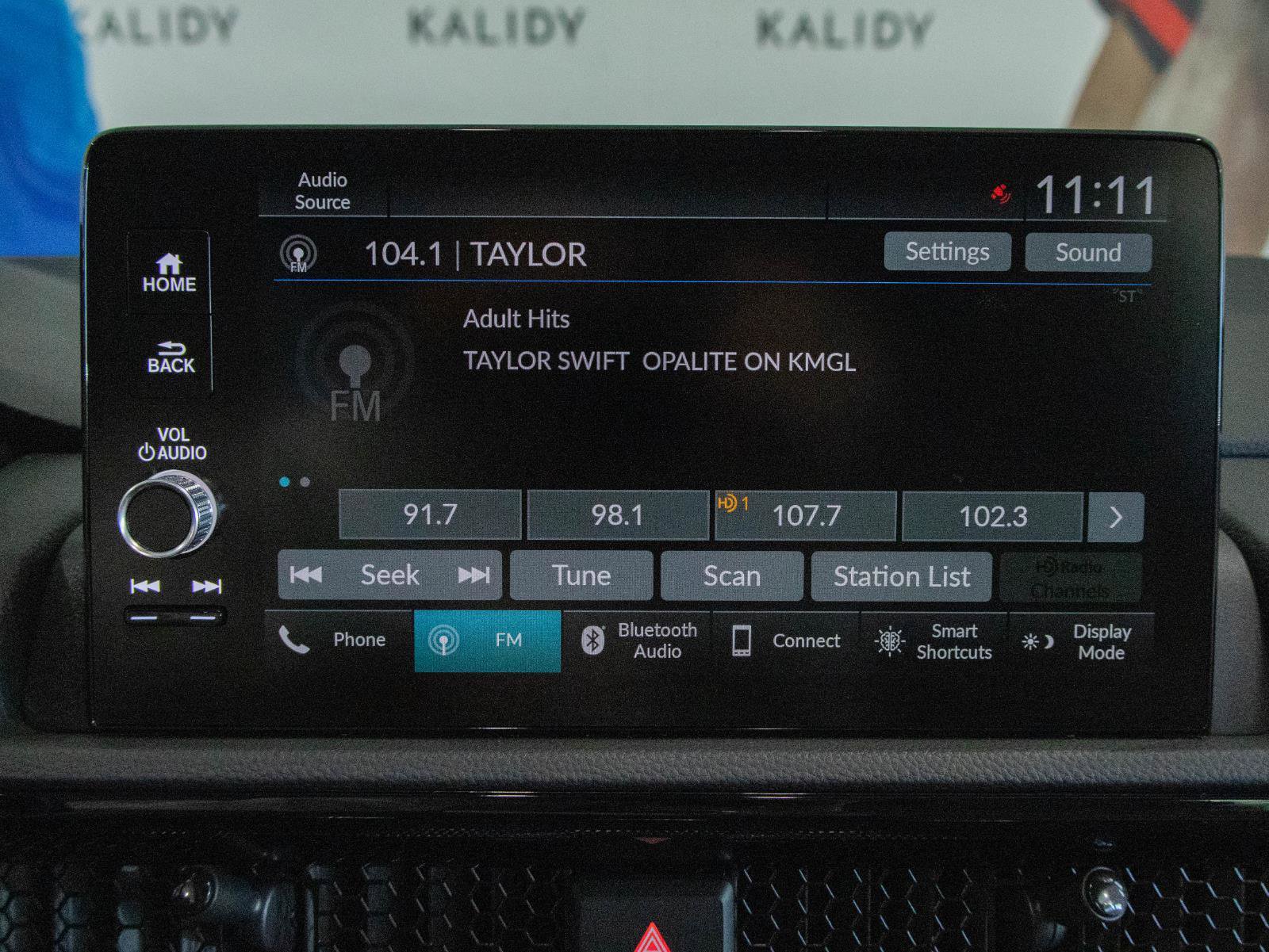 Used 2024 Honda CR-V EX-L image 8