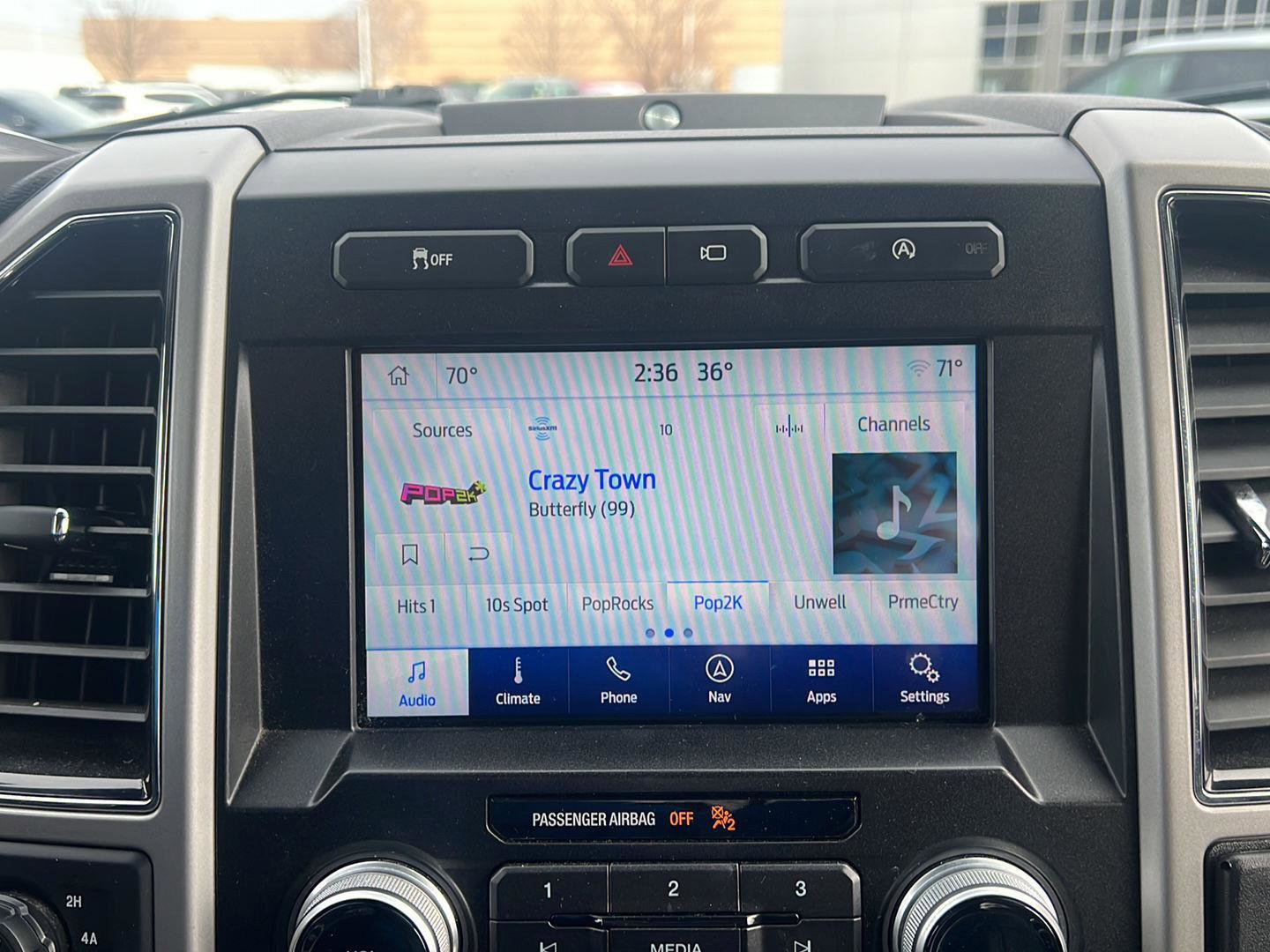 Used 2018 Ford F150 Lariat w/ Equipment Group 502A Luxury image 23