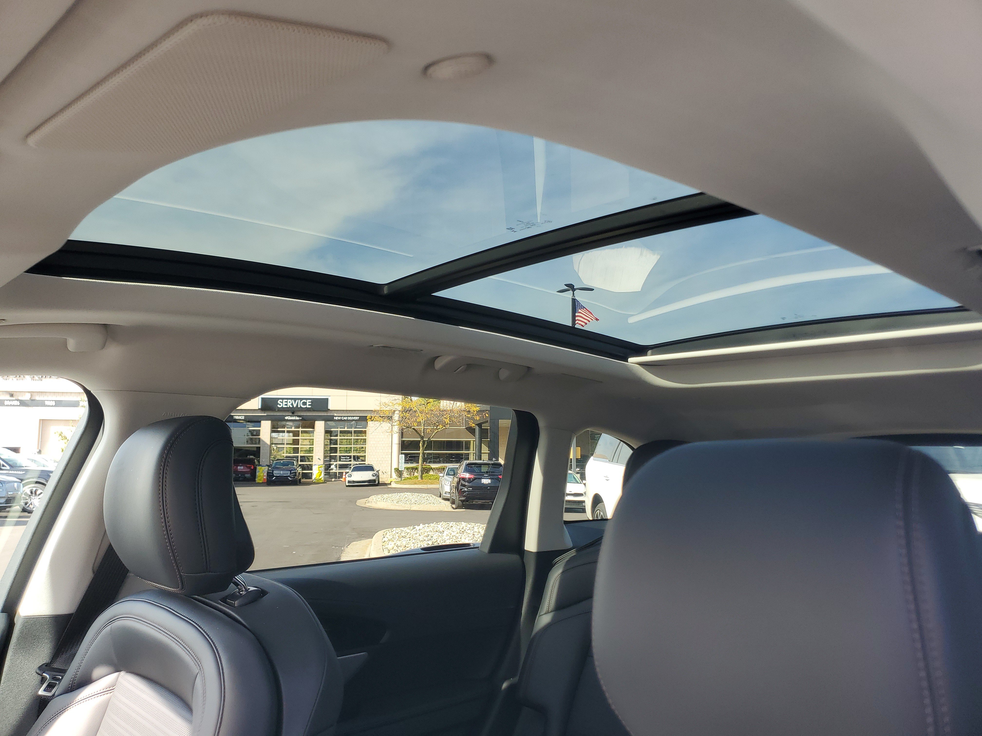 New 2026 Lincoln Nautilus Reserve AWD/4WD image 10