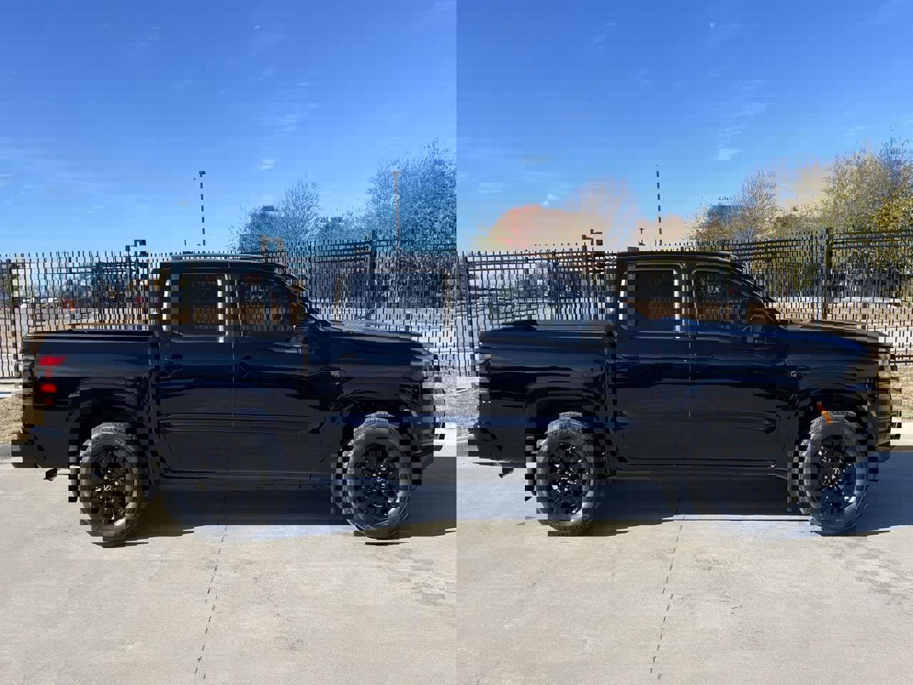 New 2026 Nissan Frontier SV w/ Tow Package image 3