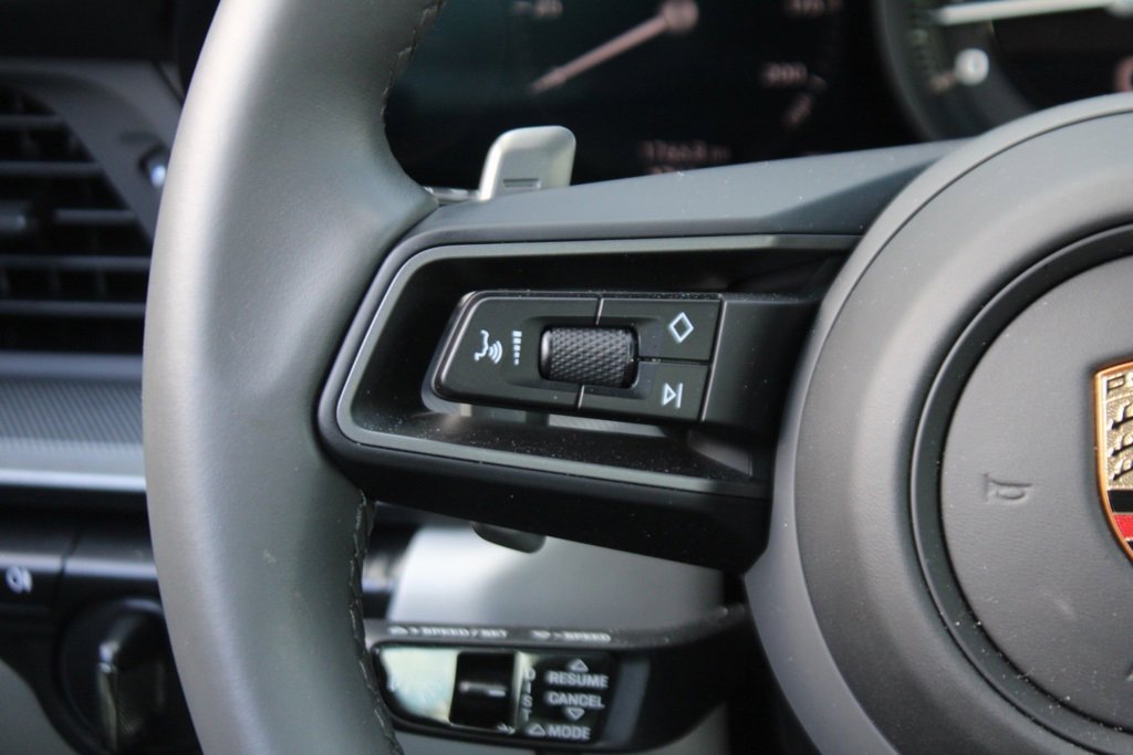 Used 2024 Porsche 911 Carrera S image 23