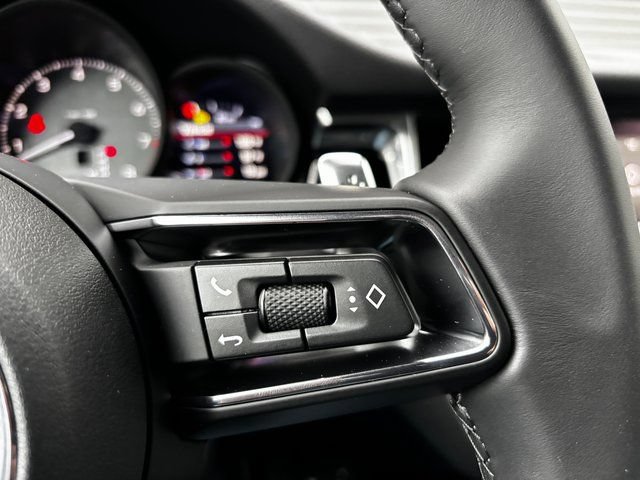 Certified 2026 Porsche Macan S AWD/4WD image 16