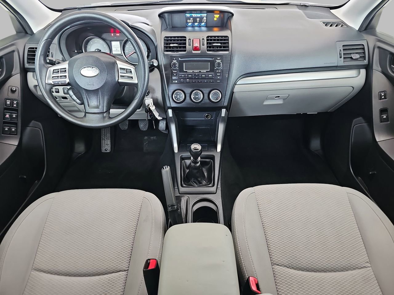 Used 2015 Subaru Forester 2.5i AWD/4WD image 11