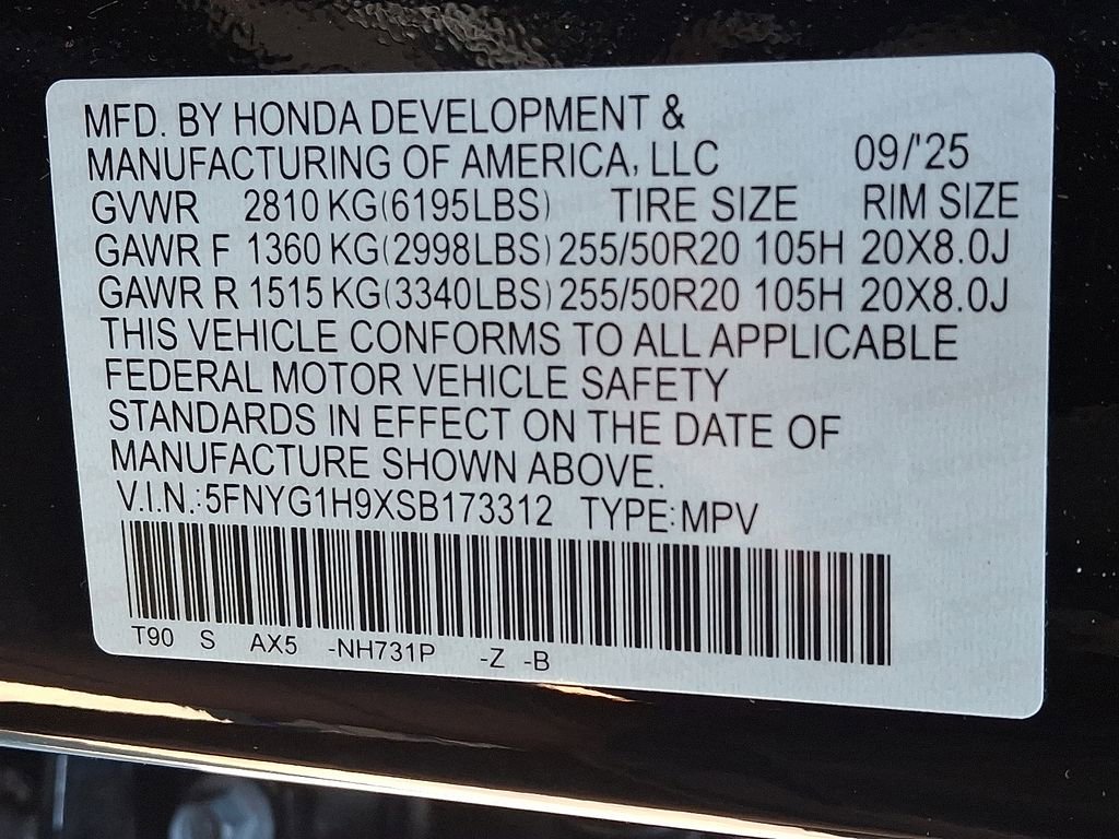 Used 2025 Honda Pilot Black Edition image 25