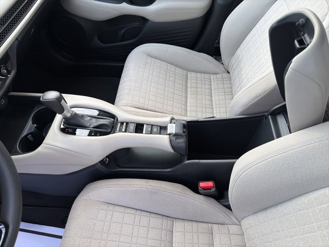 Used 2023 Honda HR-V LX image 17