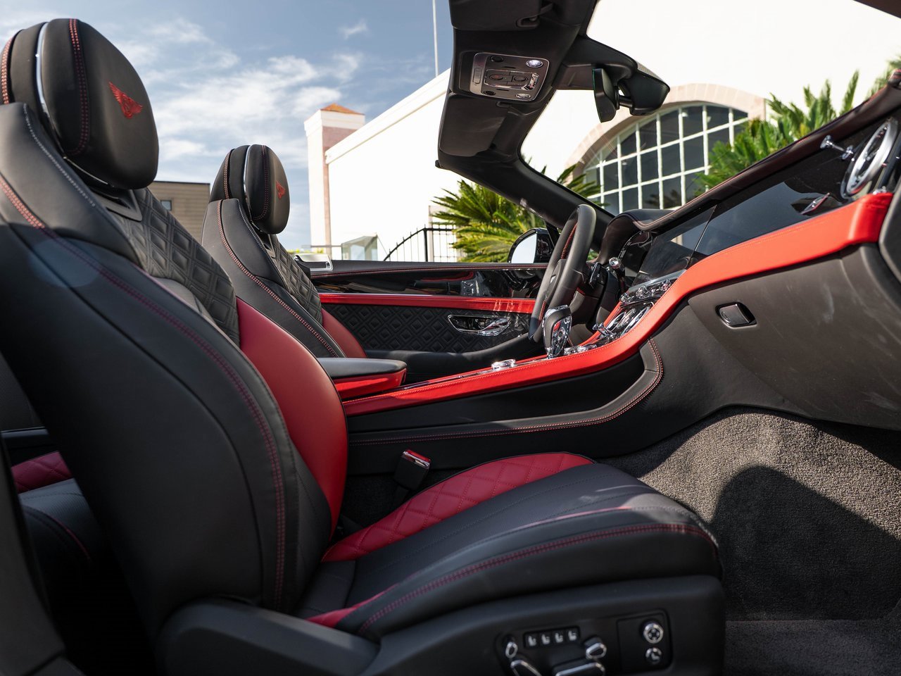 Used 2023 Bentley Continental GT Mulliner image 18