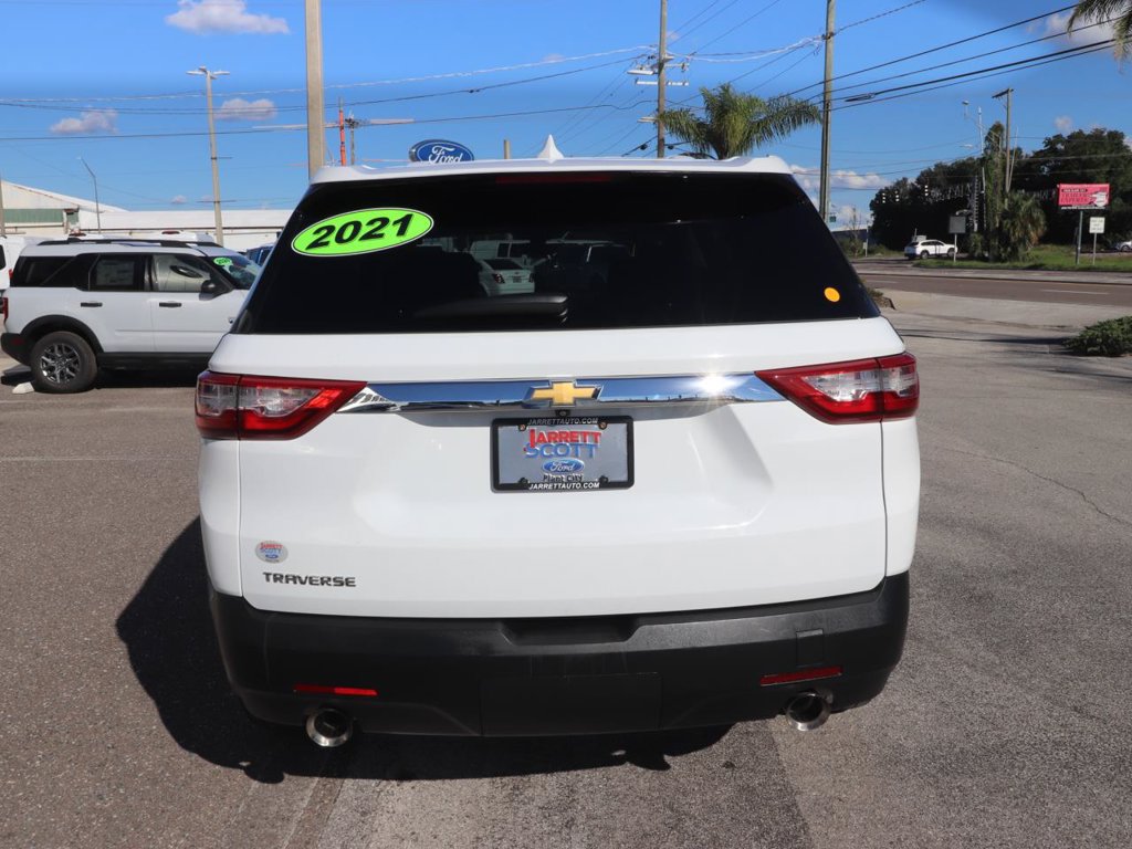 Used 2021 Chevrolet Traverse LS FWD image 14
